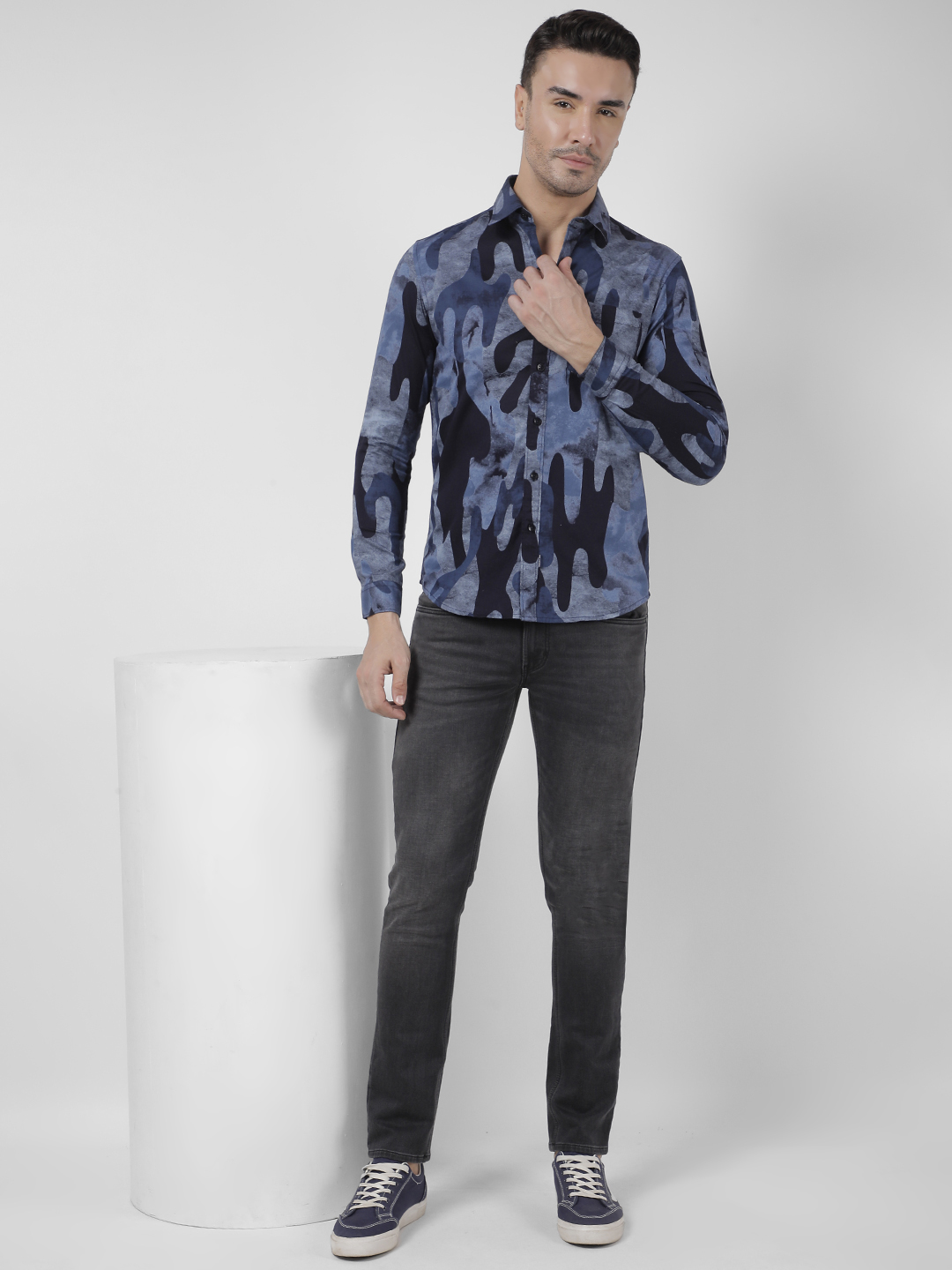 Numero Uno Men Abstract Blue Shirt
